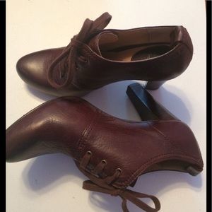Frye Marissa Oxford Vintage